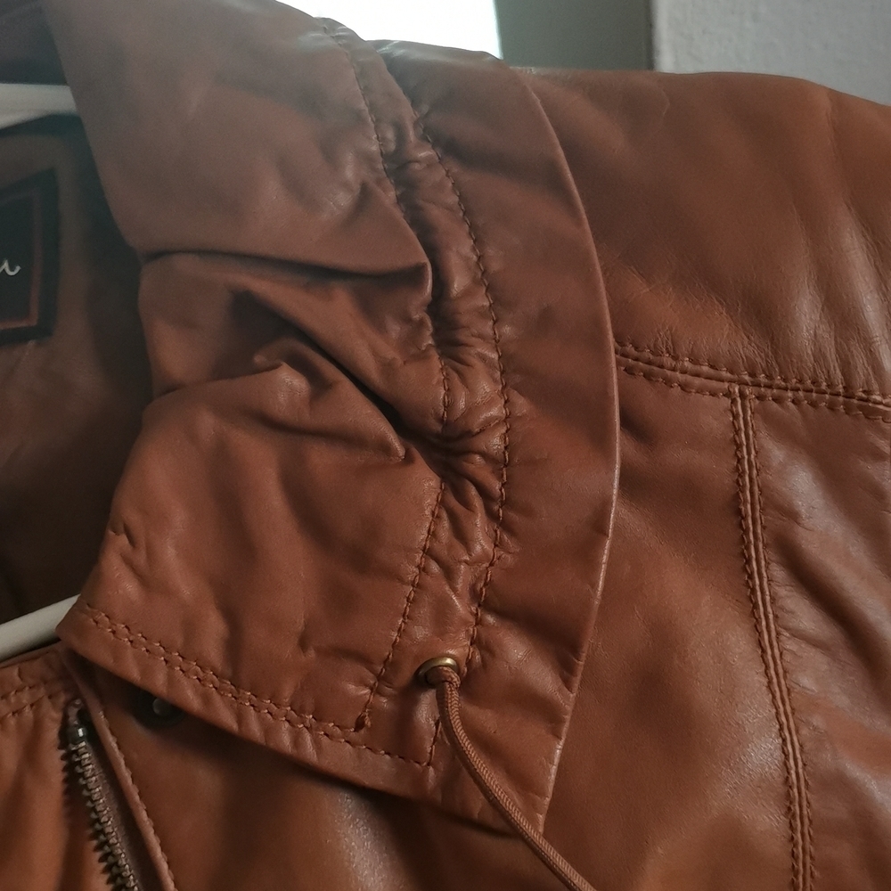 NWOT COLE HAAN BROWN LEATHER JACKET. - Picture 7 of 9